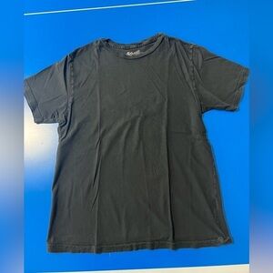 The Original Retro Brand Boys XL T-Shirt. Zero Flaws